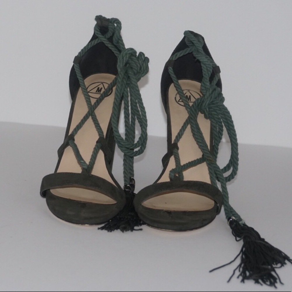Beautiful Oliver Green Missguided Block Heels